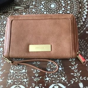 Steve Madden Wrist Wallet